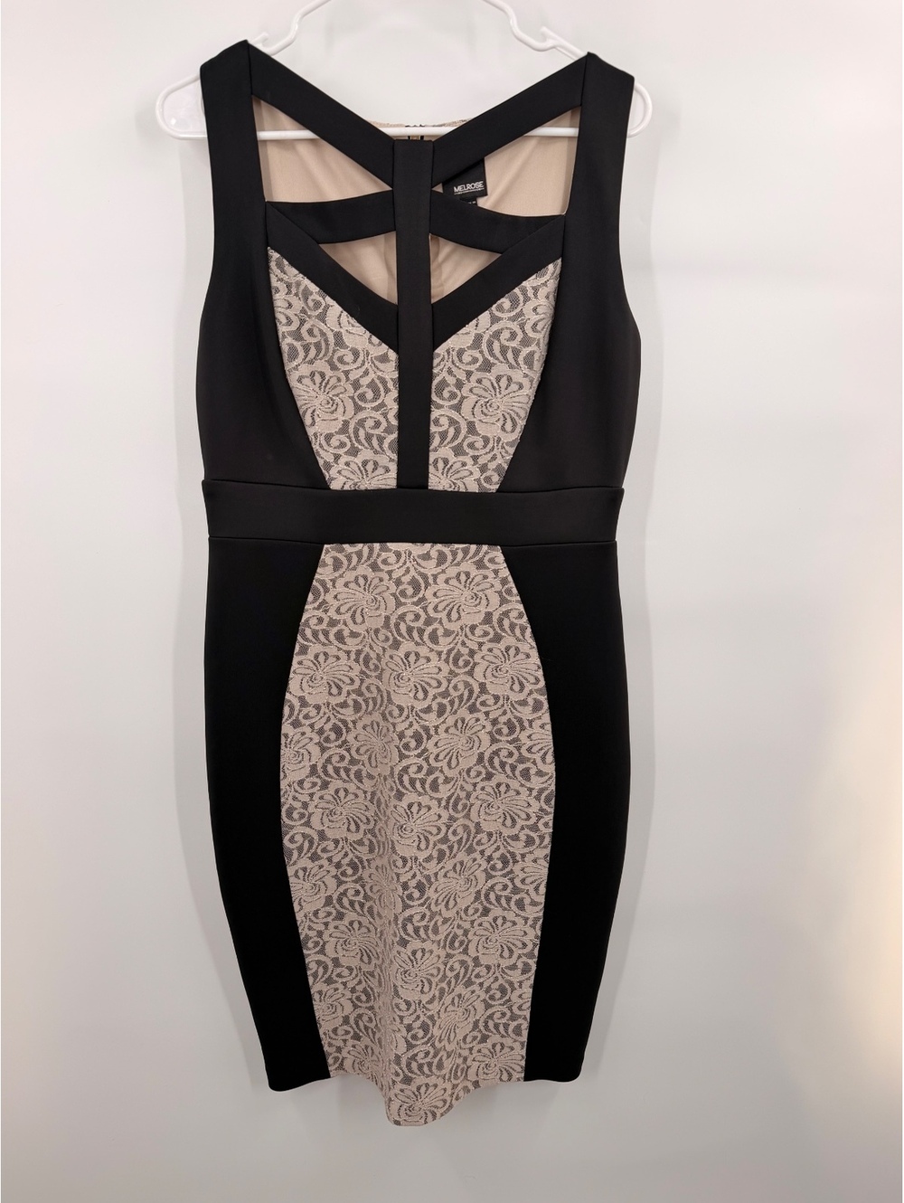Melrose Black & Nude Lace Bodycon Sheath Dress Strappy Neck Women’s Size 10